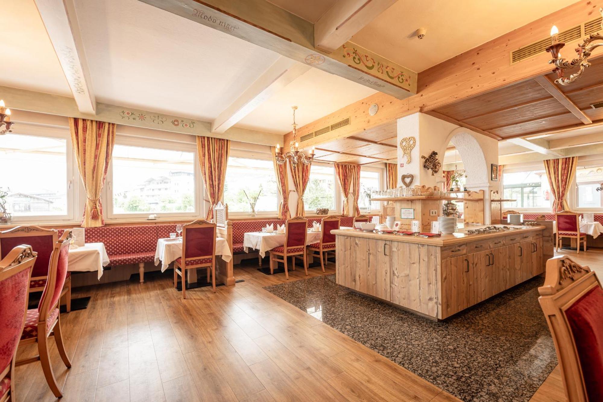 Hotel Berghof Neustift im Stubaital Εξωτερικό φωτογραφία
