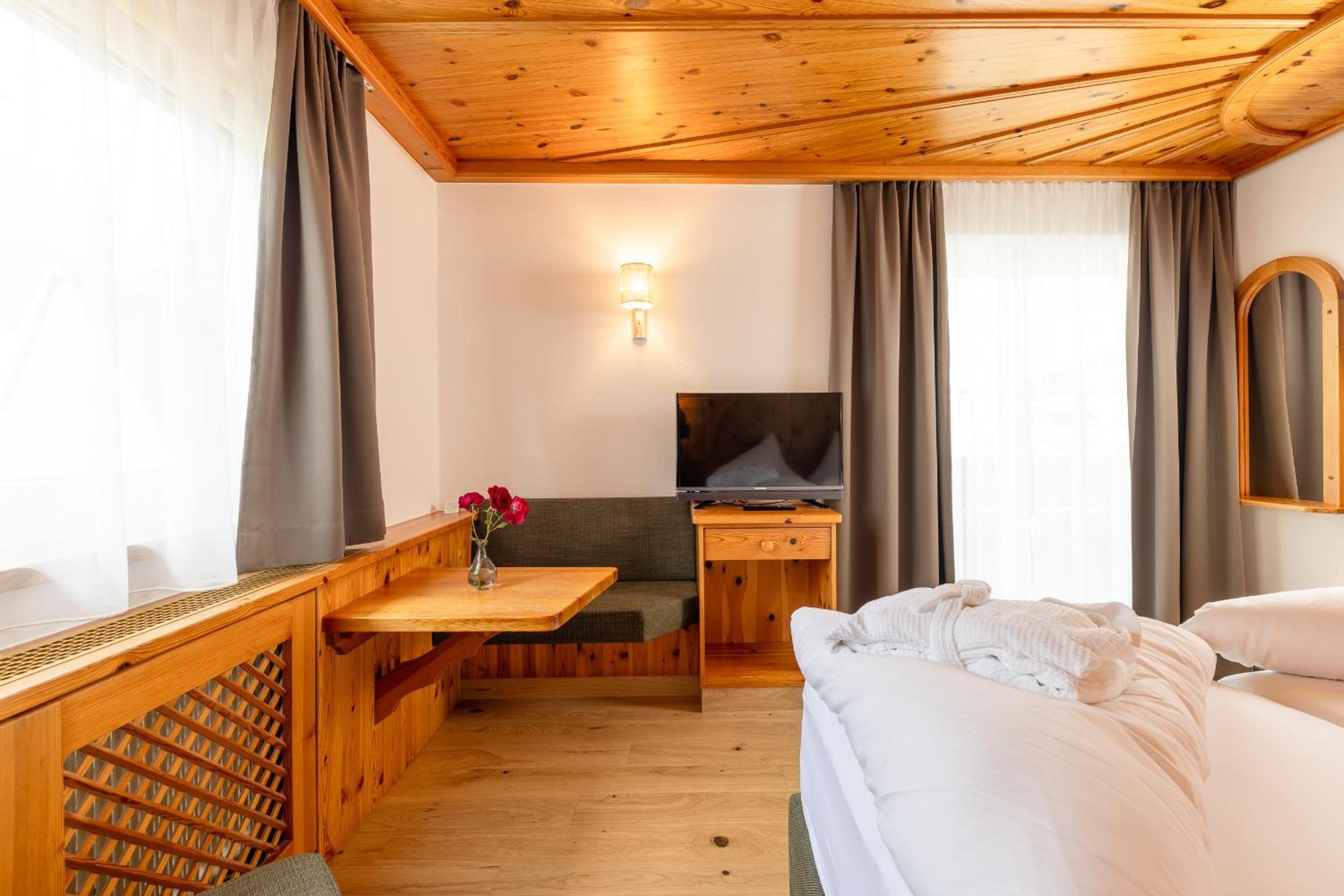 Hotel Berghof Neustift im Stubaital Εξωτερικό φωτογραφία